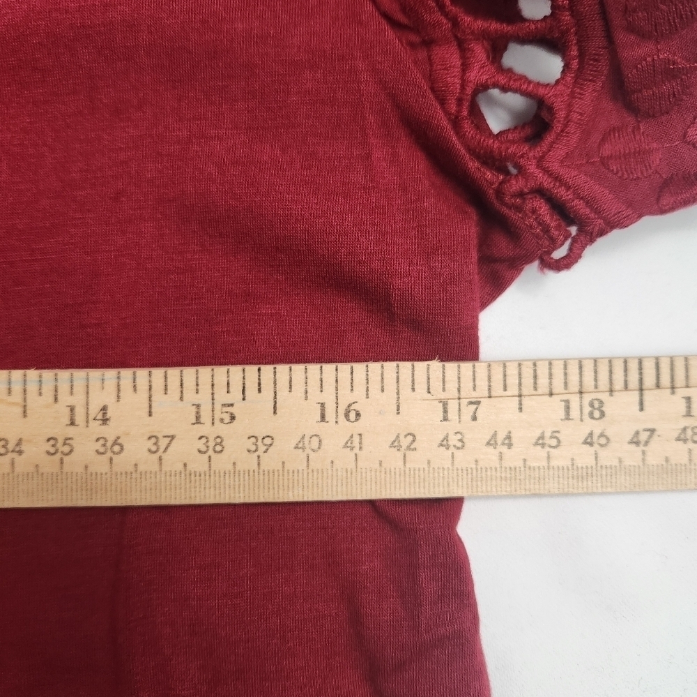 3/$25 Ruby Red short sleeve tee shirt embroidered eyelet NWT Wiholl size S - Picture 6 of 9